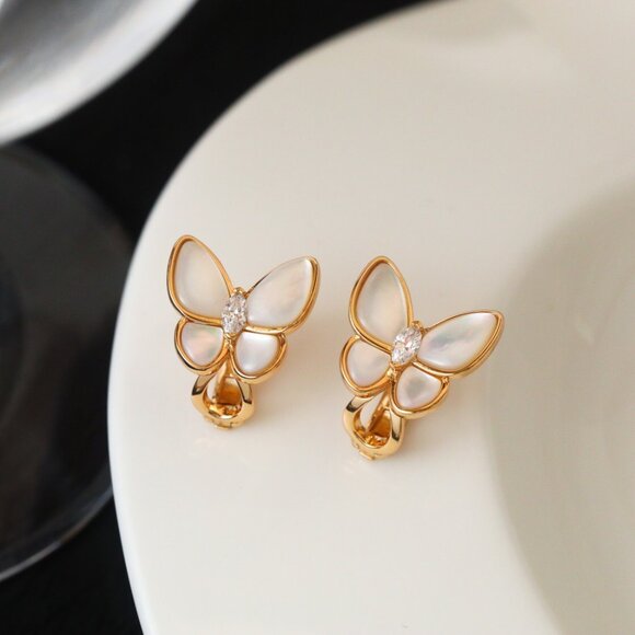 Van Cleef & Arpels original butterfly stud earrings✅✅✅ - Picture 6 of 6